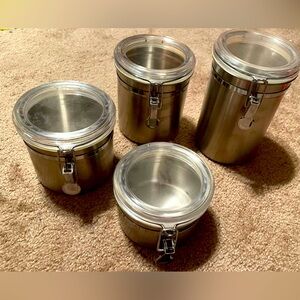 Oggi airtight stainless steel canisters with Acrylic tops 4